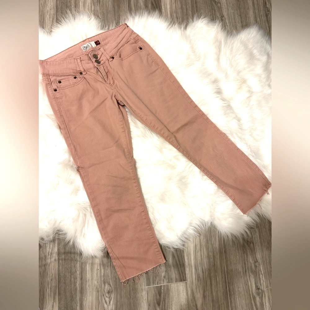 SO Cropped Raw Hem Jeans